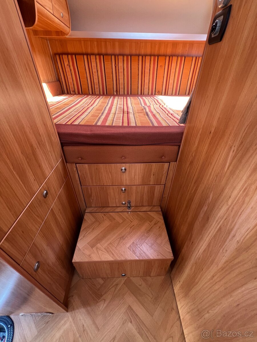 Polointegral Obytné auto Bürstner Marano t590 - 13