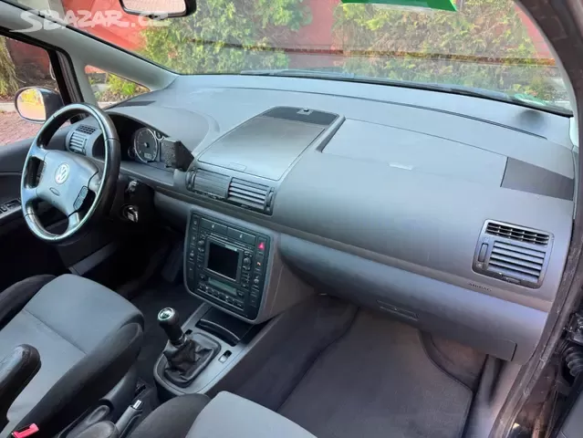 VW Sharan 2.0 TDI 103kW,Tažné,7.Míst,digi.klima. - 13