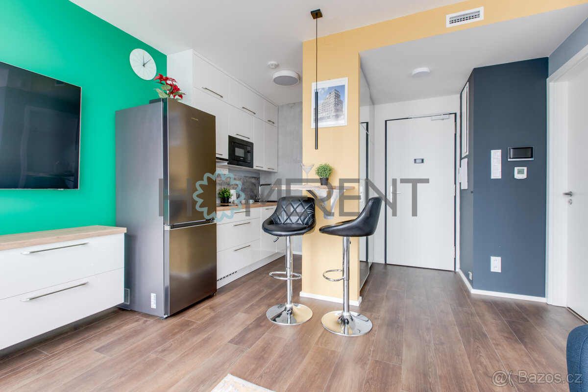 Moderní byt 1+kk s velkým balkonem a sdílenou terasou – Smíc - 13