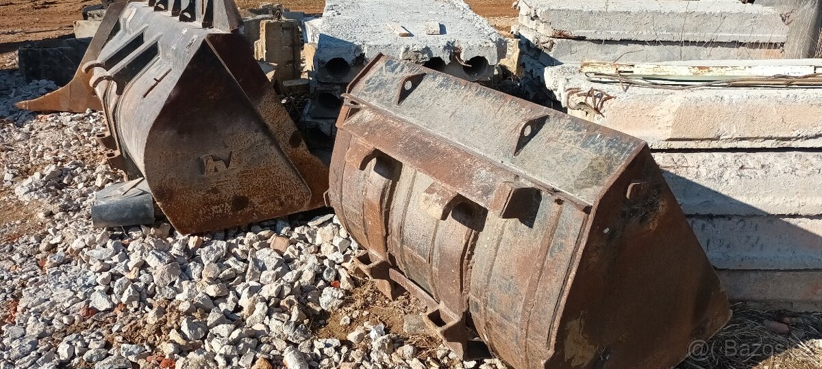 Kolový nakladač Komatsu WA 320-6 - 13