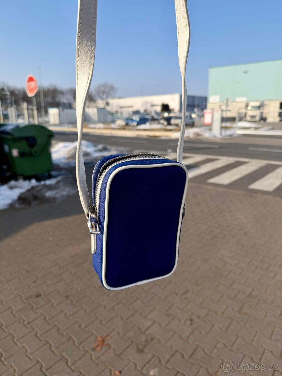 Louis Vuitton small bag crossbody - 13