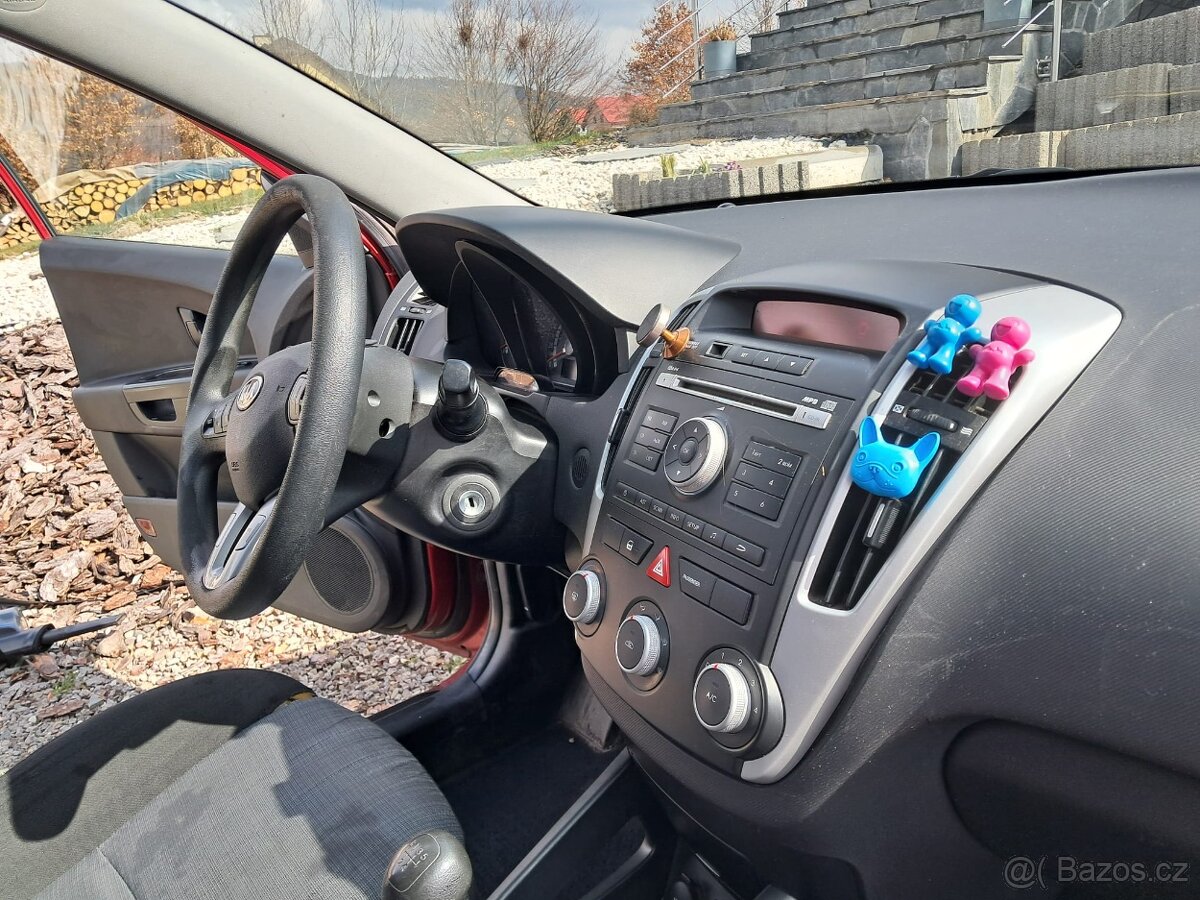 Kia Ceed 1.4 66 kW, r.v. 2010 - 13