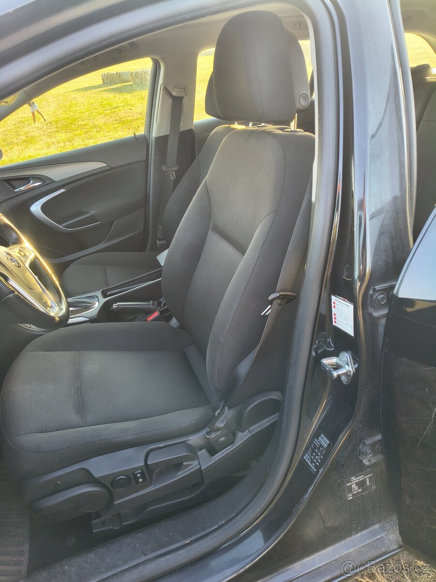 Opel Insignia 2.0 CDTI - 13