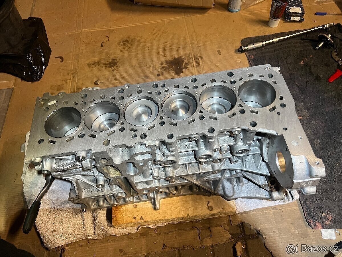 M550d N57D30C 280kw Motor po servise M50d - 13