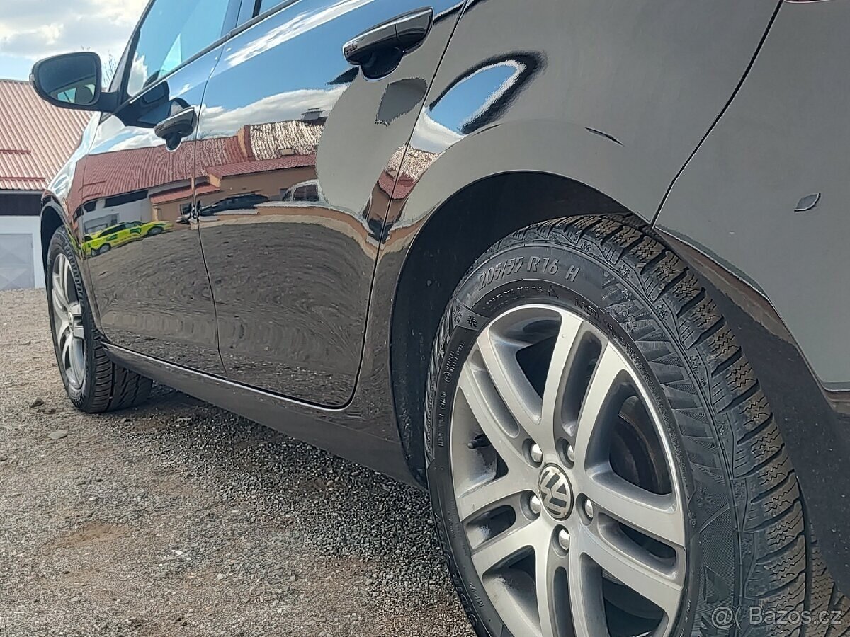 VW Golf VI 1.4 - 13