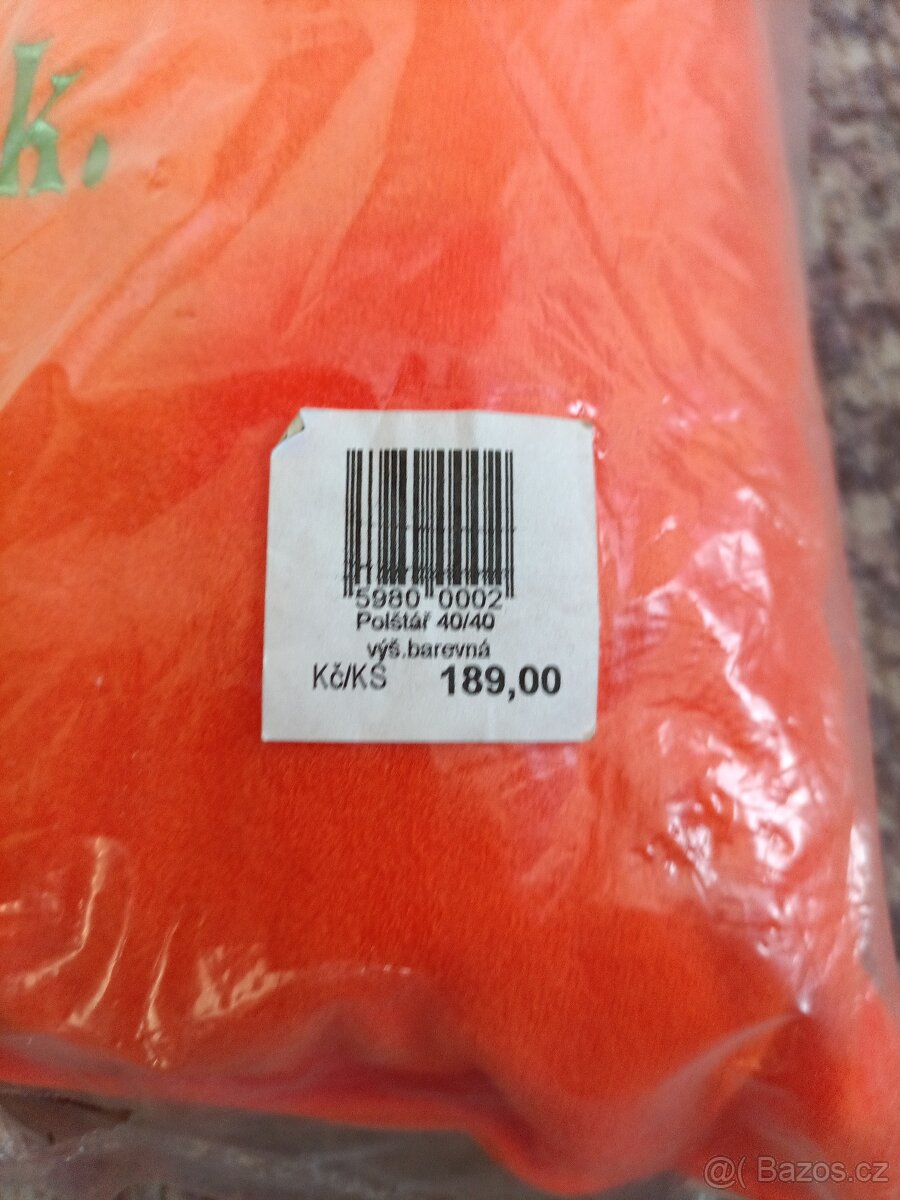 Polštář s výšivkou nový - 13