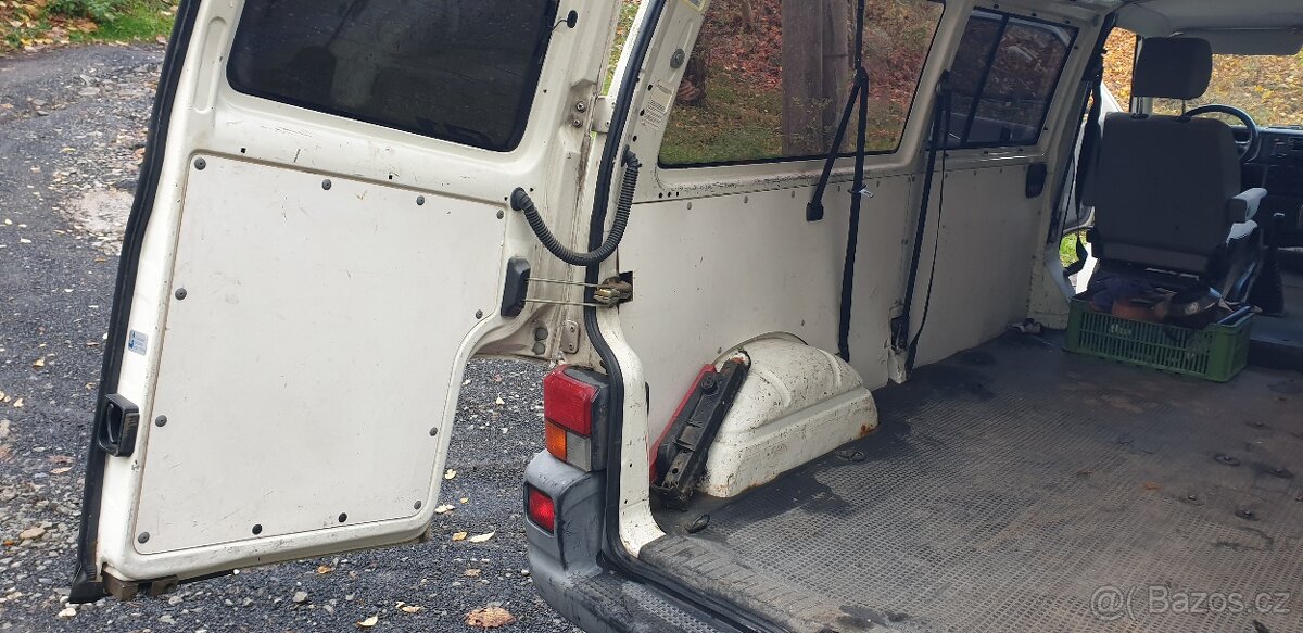 VW T4 LONG 9 MÍST VEBASTO TEMPOMAT - 13
