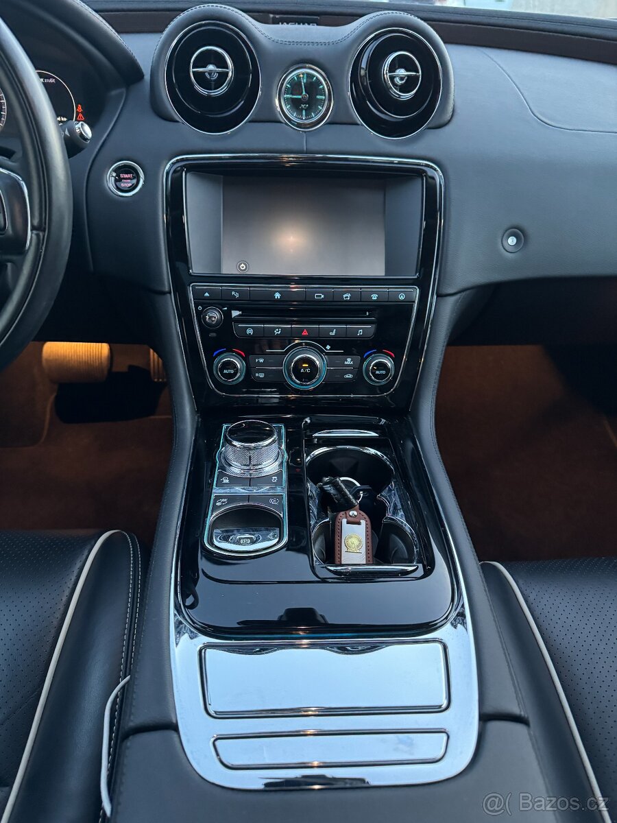 Jaguar XJ 3.0diesel / 300PS - 13