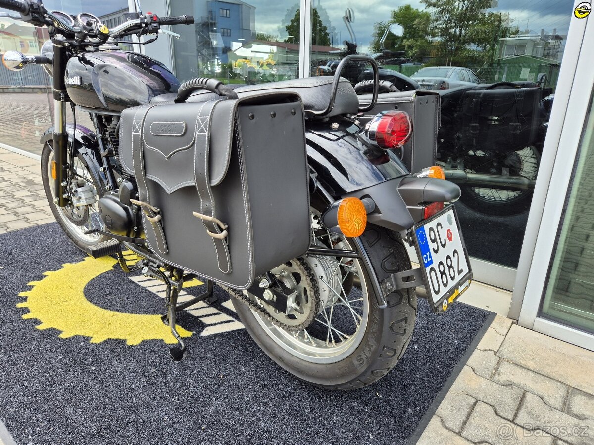 Benelli Imperiale 400 - 13