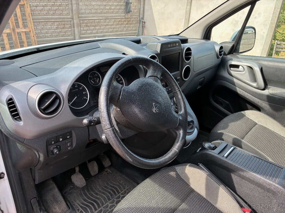 Peugeot Partner Tepee - 13