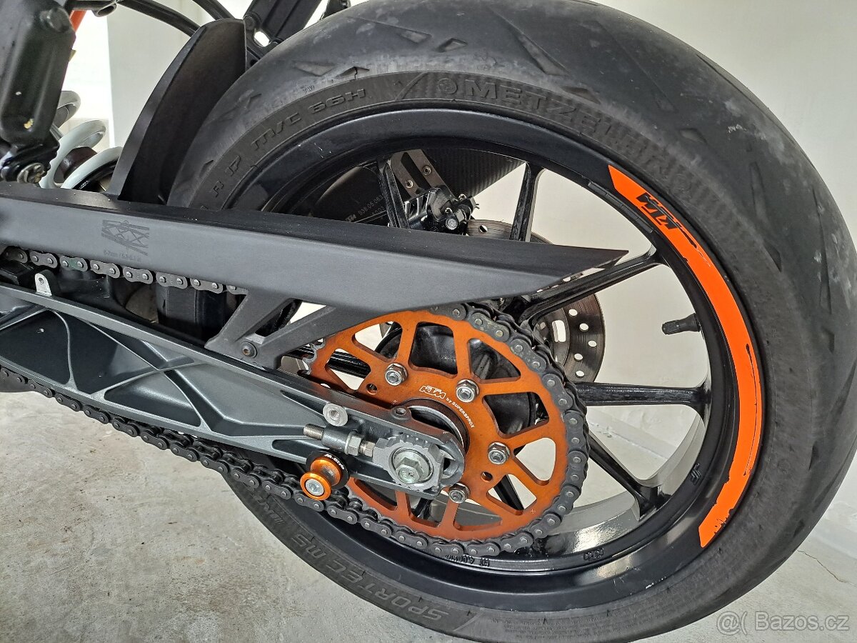 KTM 125 Duke ABS - 13