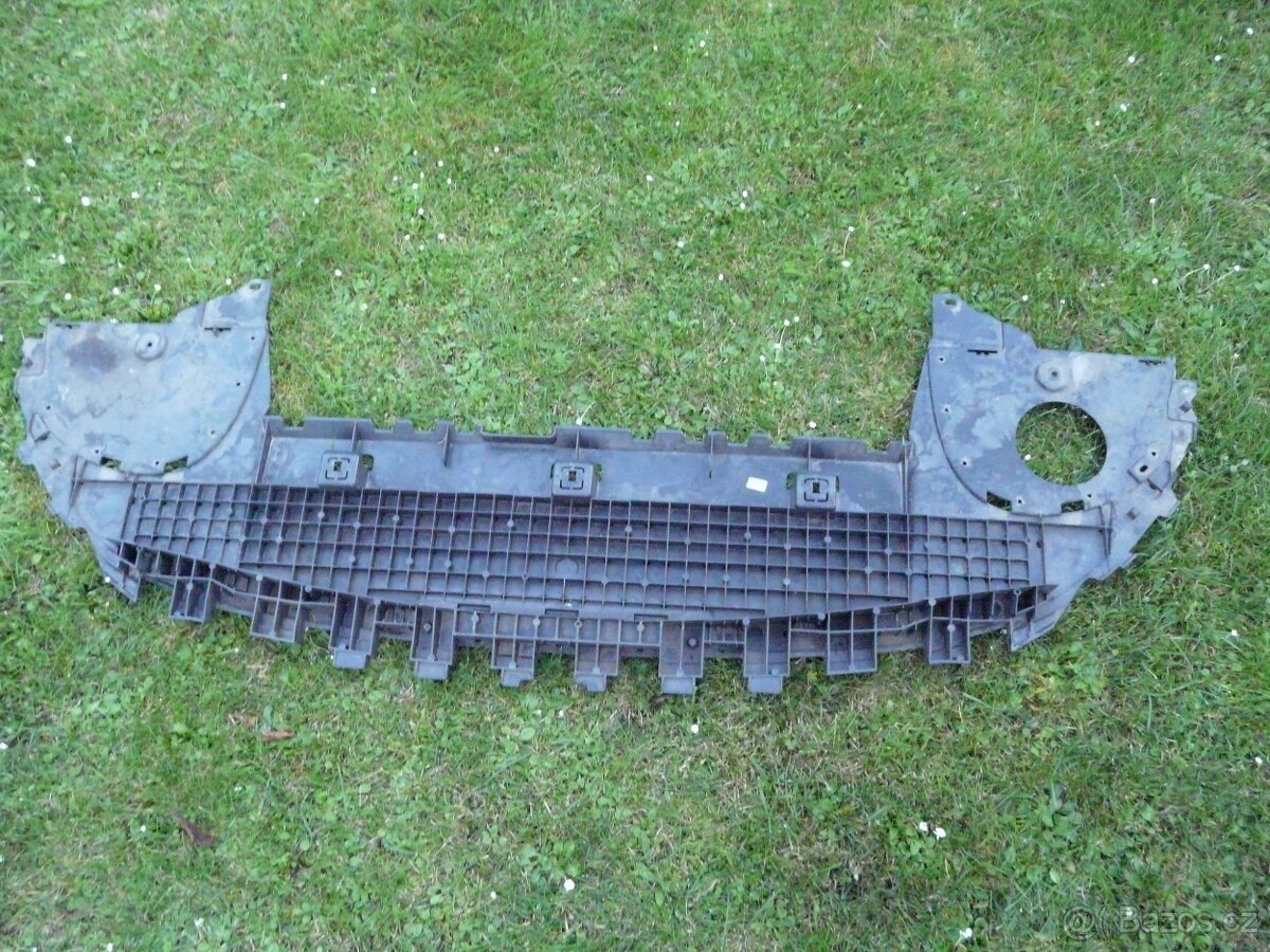 PEUGEOT 308 III PŘEDNÍ NÁRAZNÍK ,BLATNÍK , PLASTY - 13