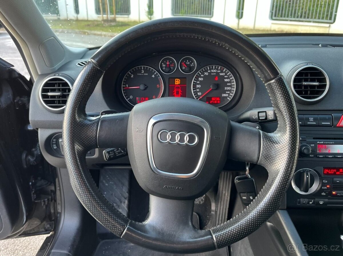 Audi A3 Sportback 2.0 TDI - 13