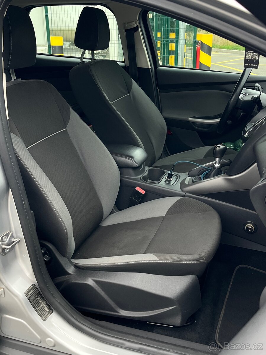 Ford Focus - 13