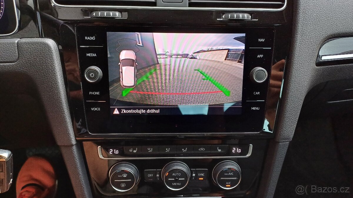 VW Golf 1.5TSI 110kW Highline 2.maj-ČR-Nehav - 13