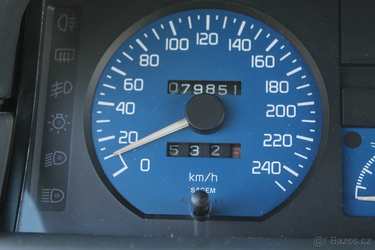 Renault Clio 1.8i 16V - 13