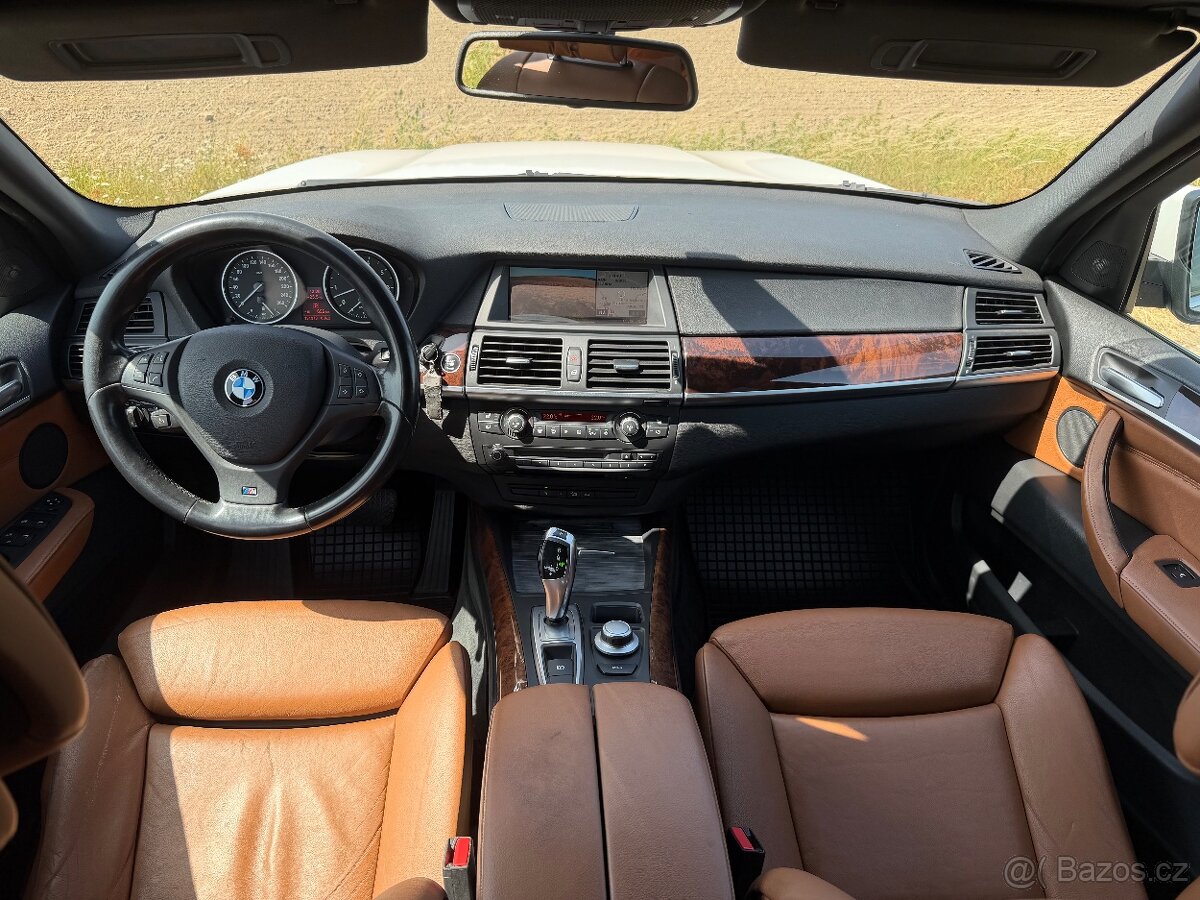BMW X5 4.8i E70 190k km - 13