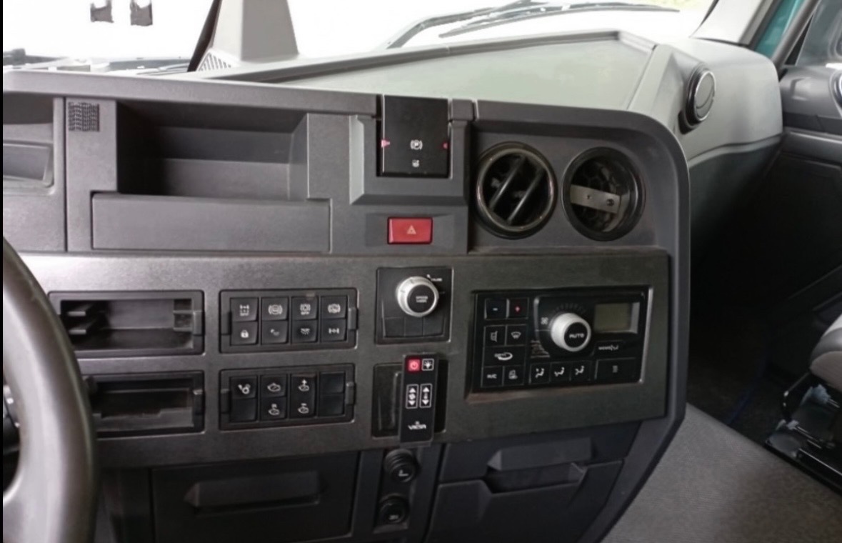Renault T460 - 13