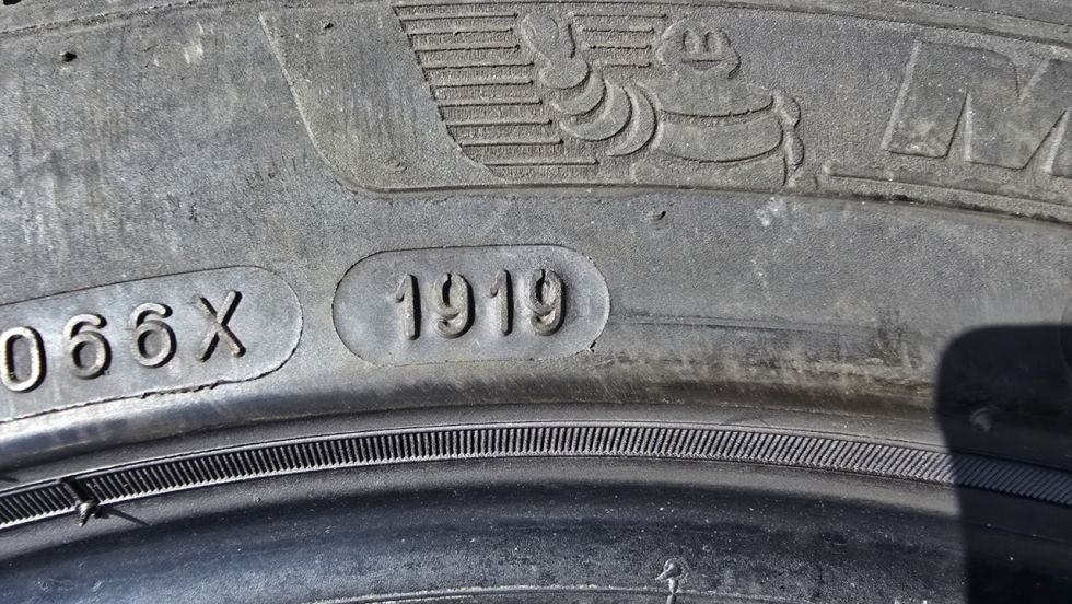 Letní pneu 225/45/18 Michelin Run Flat - 13