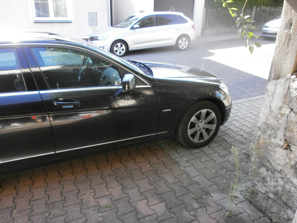 Prodám mercedes benz-NOVÁ CENA - 13