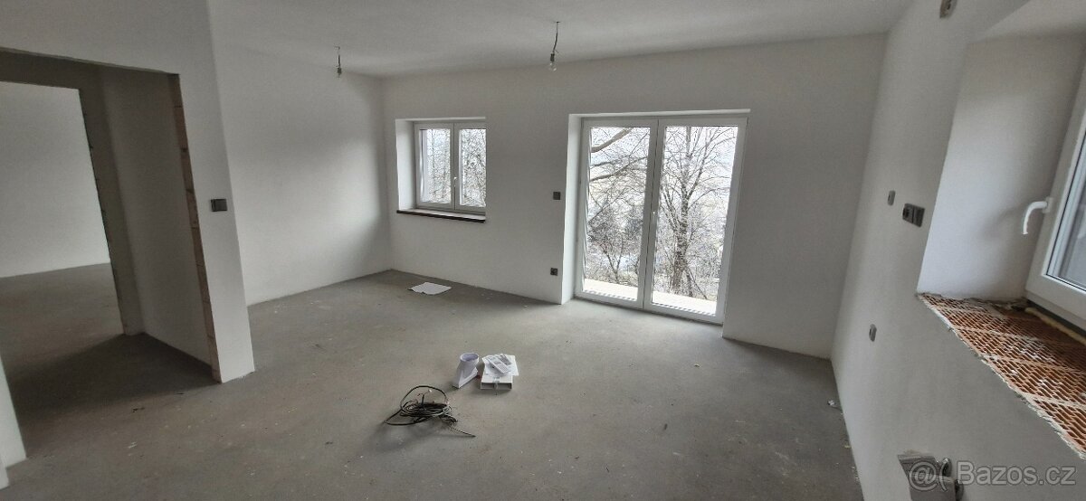 Hartmanice u Sušice RD 229m2 s pozemky až 3 500m2 - 13