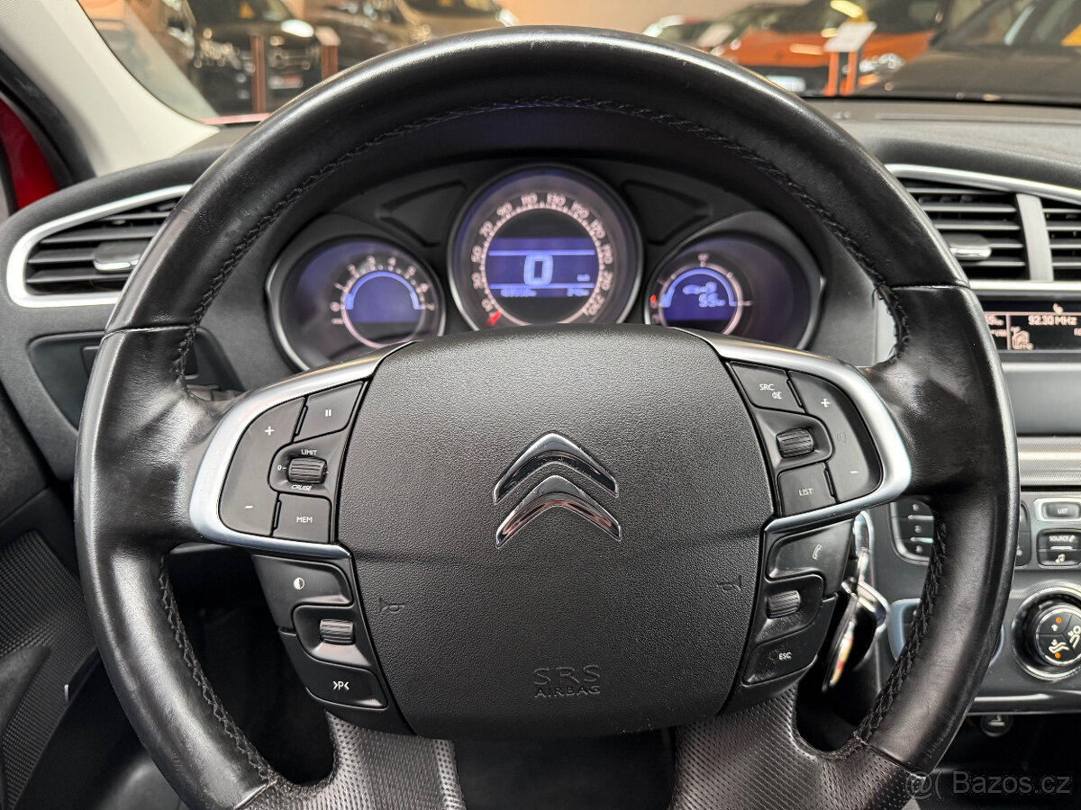 Citroën C4 1.6i Exclusive,po servisu,2x kola - 13