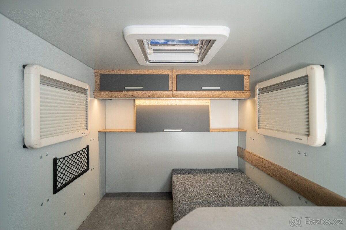 NOVINKA Karavan Niewiadów Venture - 13