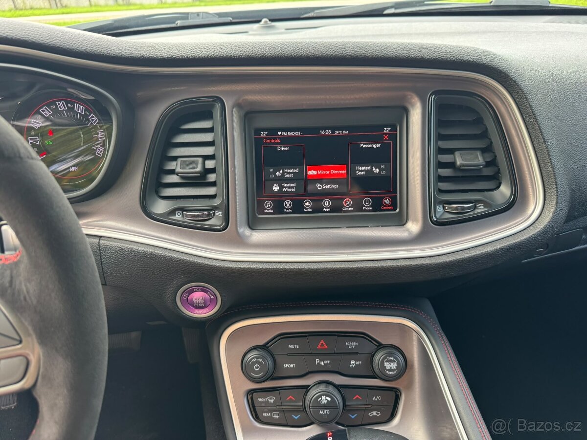 Dodge Challenger 5.7 V8 Hemi r.v.2022 - 13