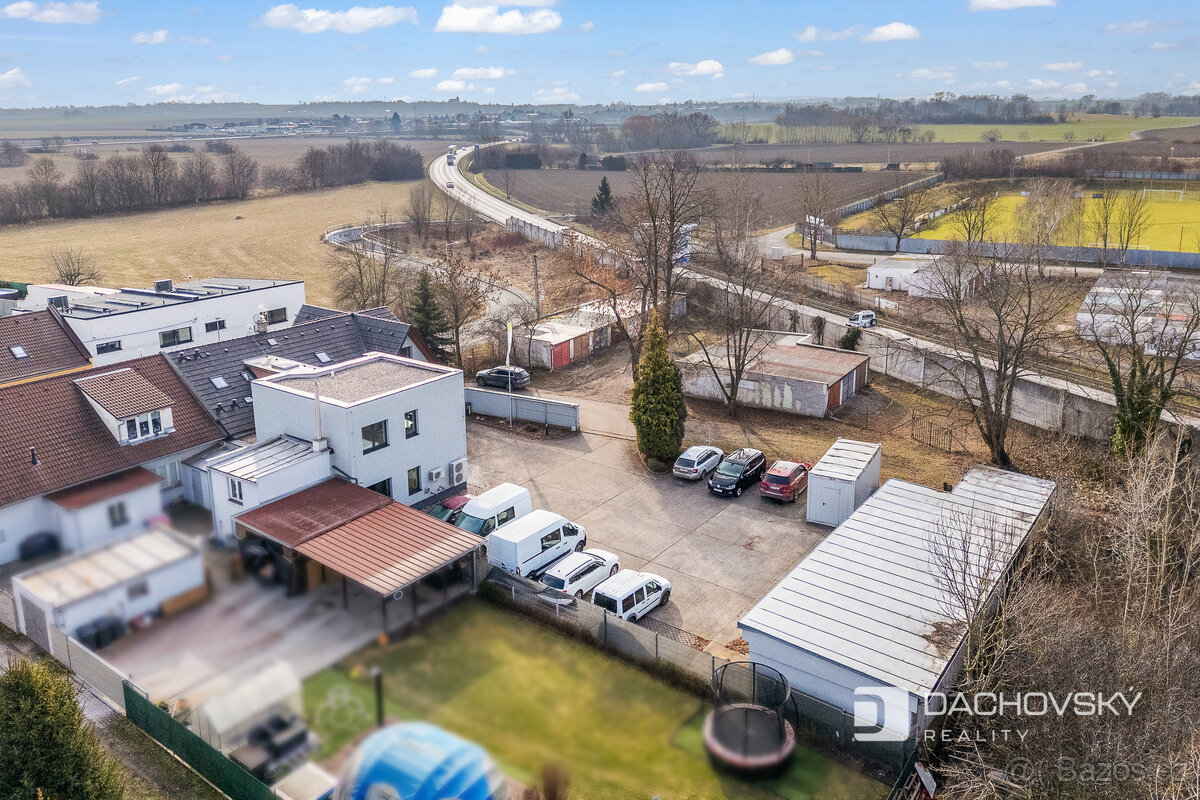 Prodej kanceláře 374 m2 - 13