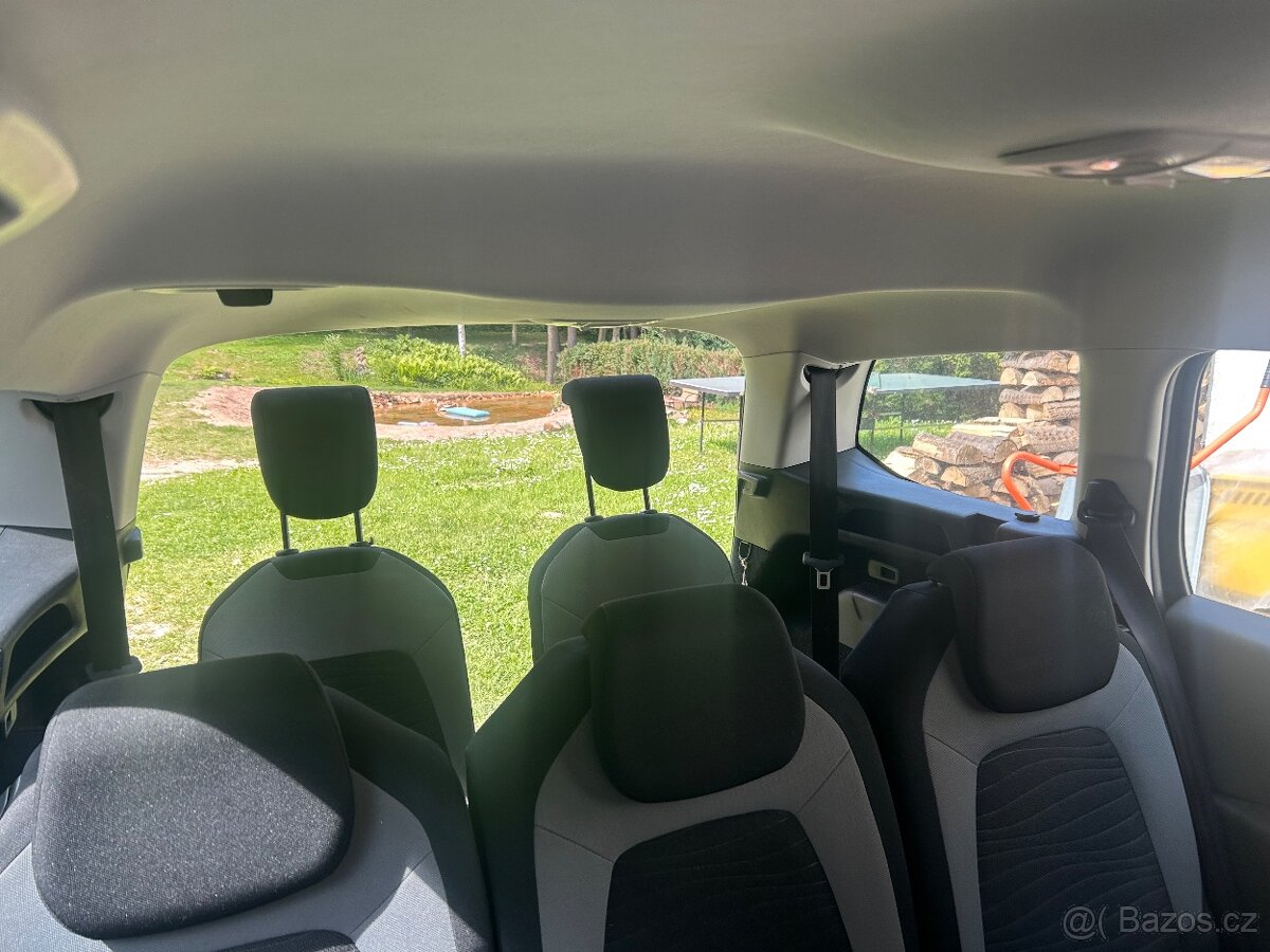 Citroen c4 grand picasso - 13