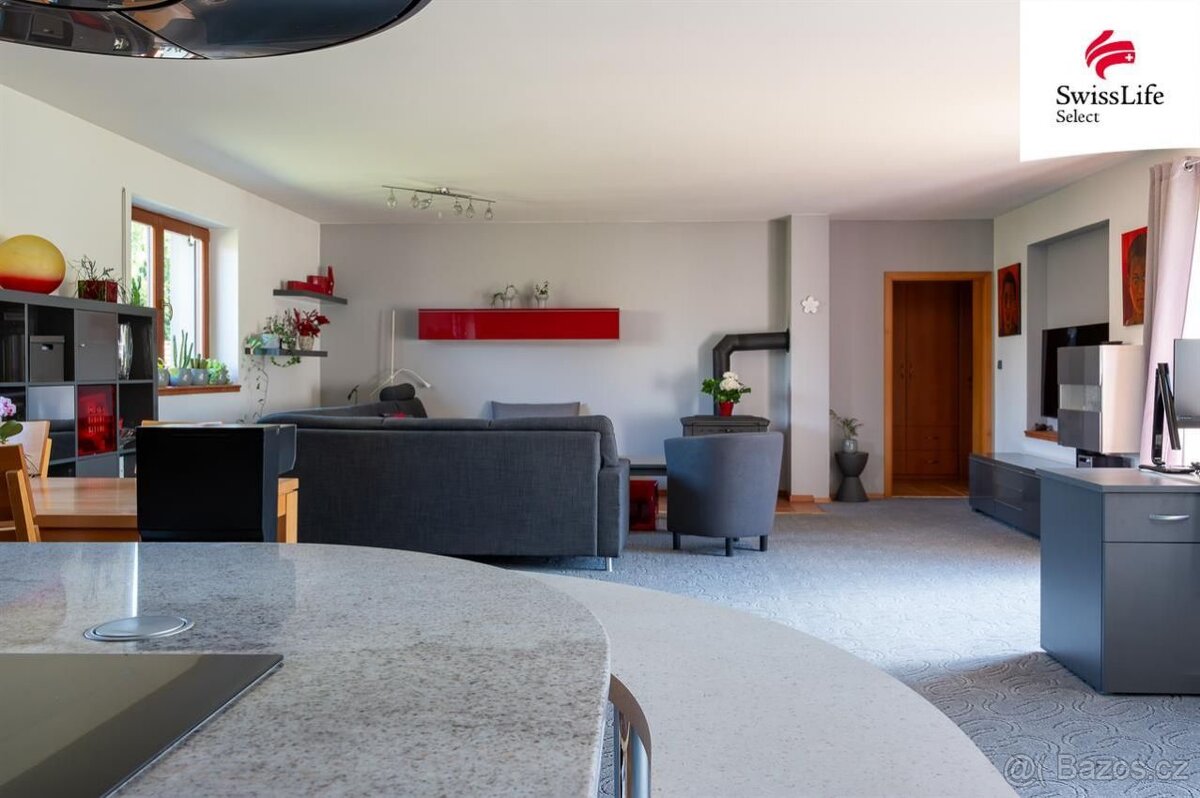 Prodej rodinného domu 236 m2, Příkazy - 13