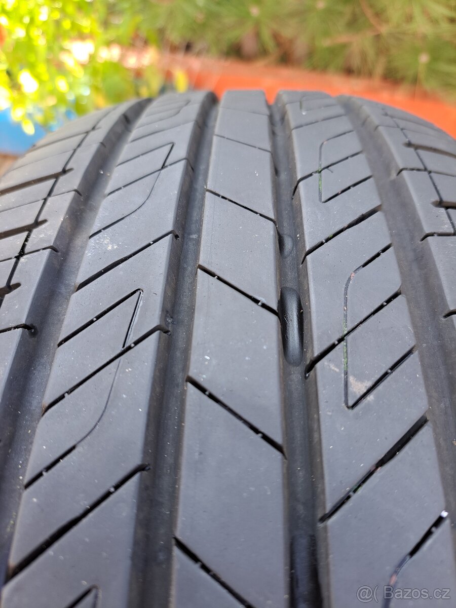 215/55 R17 , 98 V (M + S) - 13