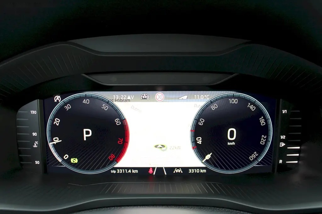 Škoda Karoq, Top Selection 1.5TSI / 110kW 7 - 13