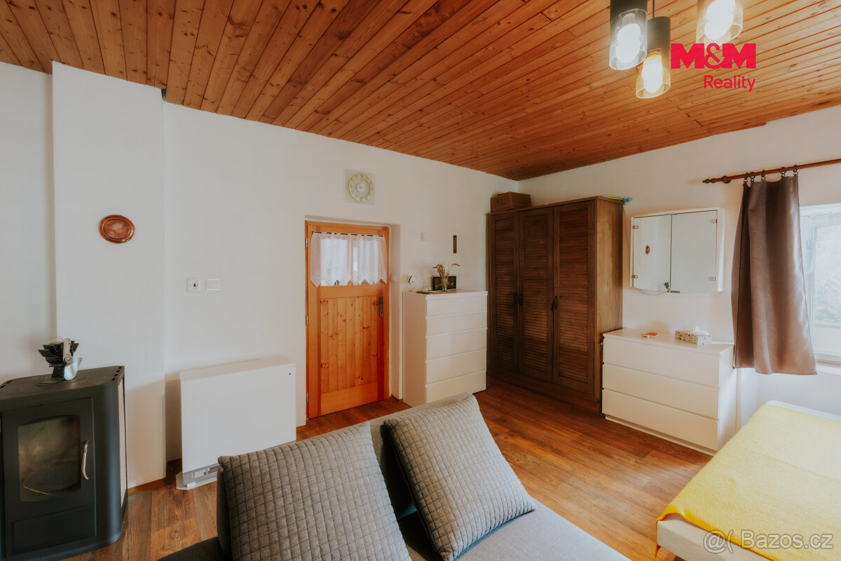 Prodej rodinného domu, 250 m² - 13