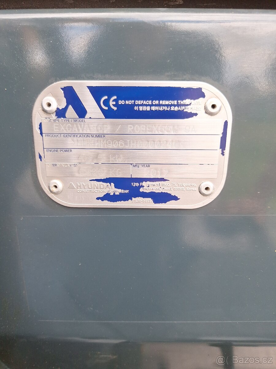 Kolesový otočný bager Hyundai 55w-9a robex - 13