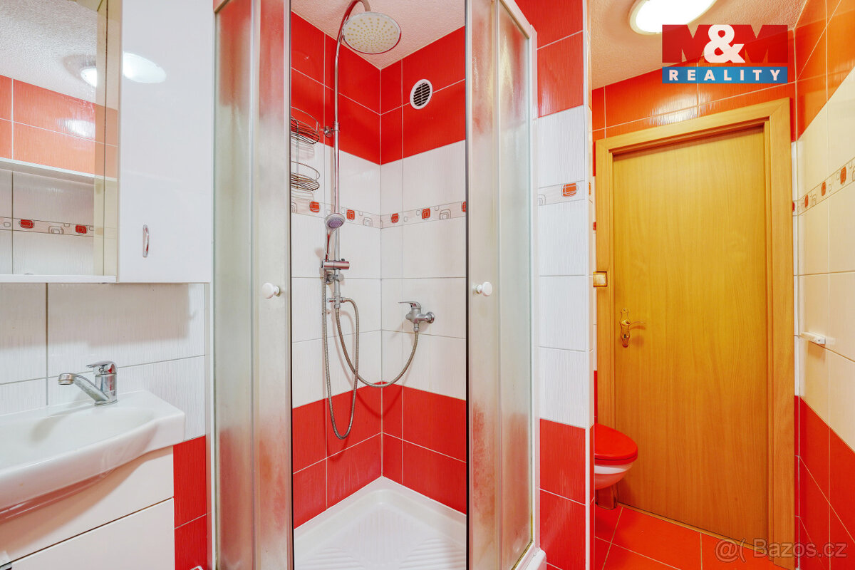 Prodej bytu 3+1, 84 m², Karlovy Vary, ul. Sibiřská - 13