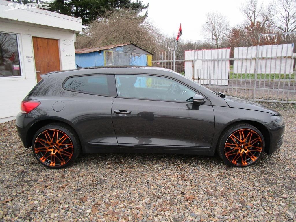 Volkswagen Scirocco, 1,4TSI-90KW-NOVÁ STK - 13
