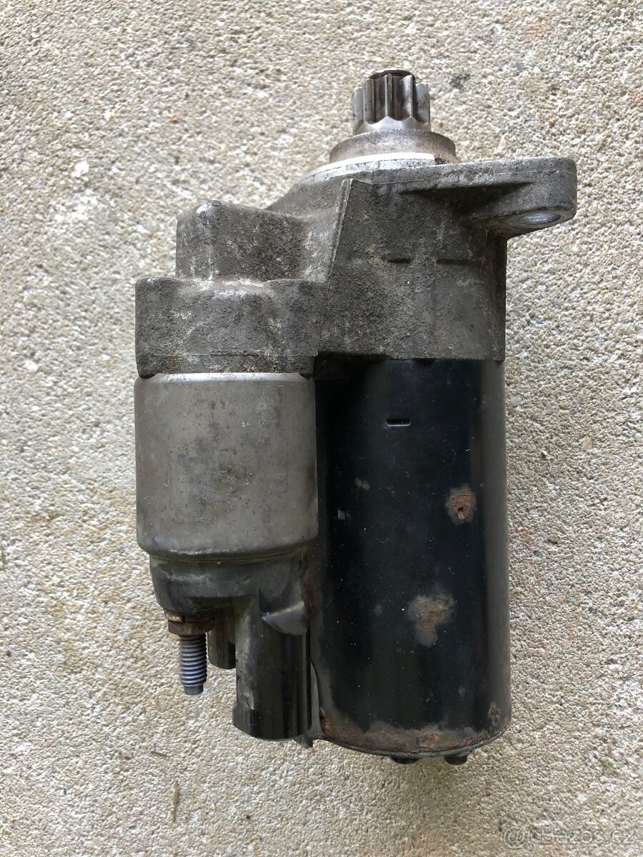 Díly 2.0 tdi motor BMM - 13