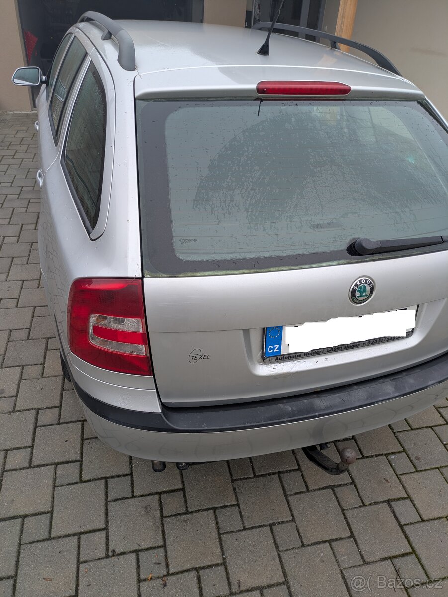 Škoda Octavia combi, šedá metal - 13