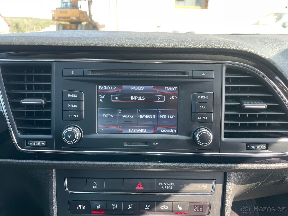 SEAT LEON, VELMI PĚKNÝ, SERVISKA - 13