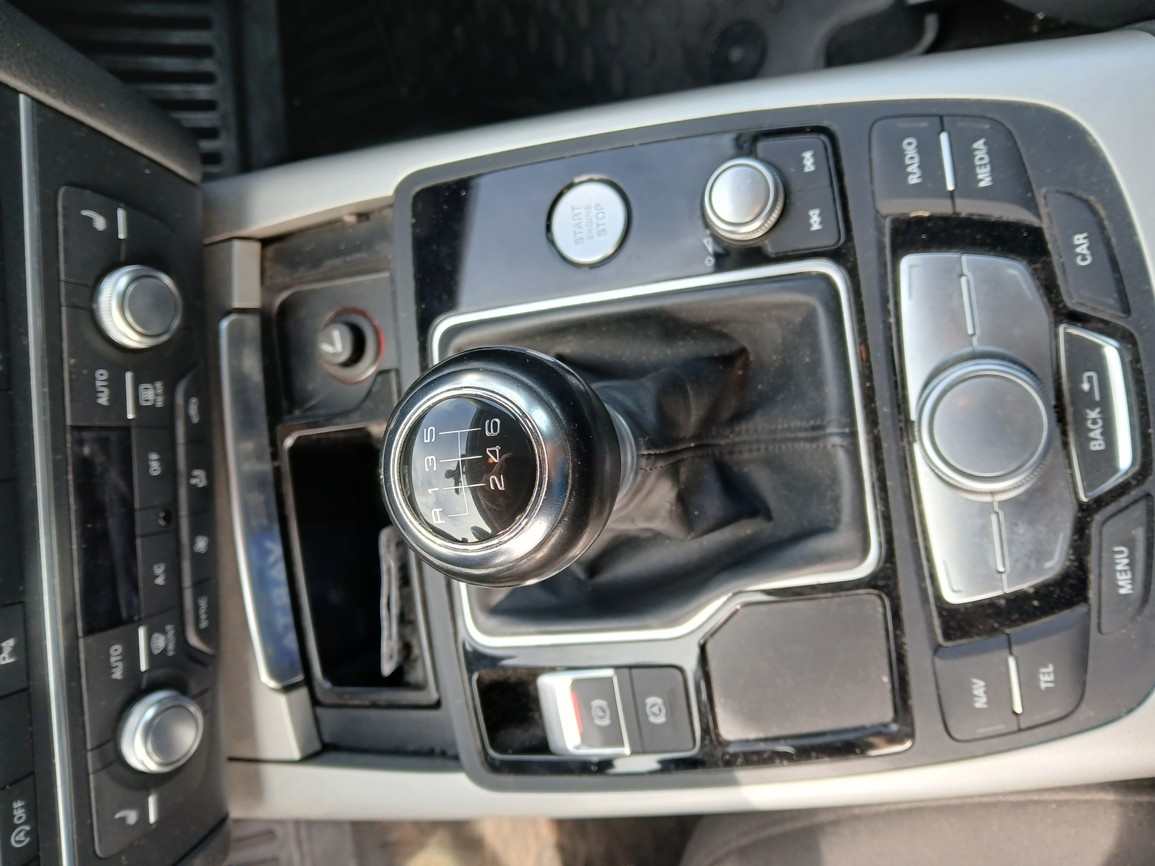 Audi A6 Avant 2,0 TDI - 13