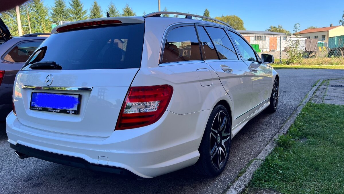Mercedes-Benz C250 CDI AMG Sport + - 13