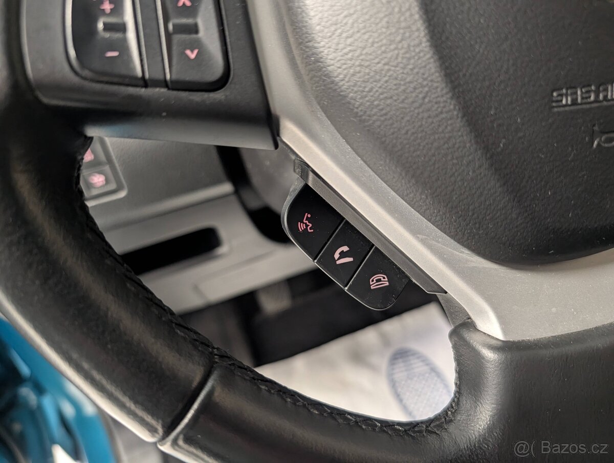 Suzuki Vitara 1,4 i HYBRID ALL GRIP - 13