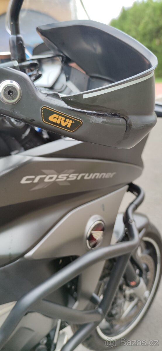 Honda VFR 800X Crossrunner - 13