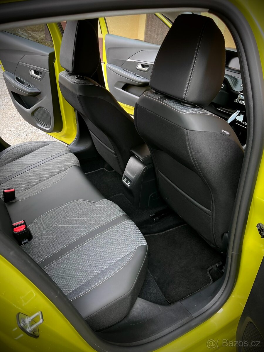 208 ALLURE PureTech 100 EAT8 - 13