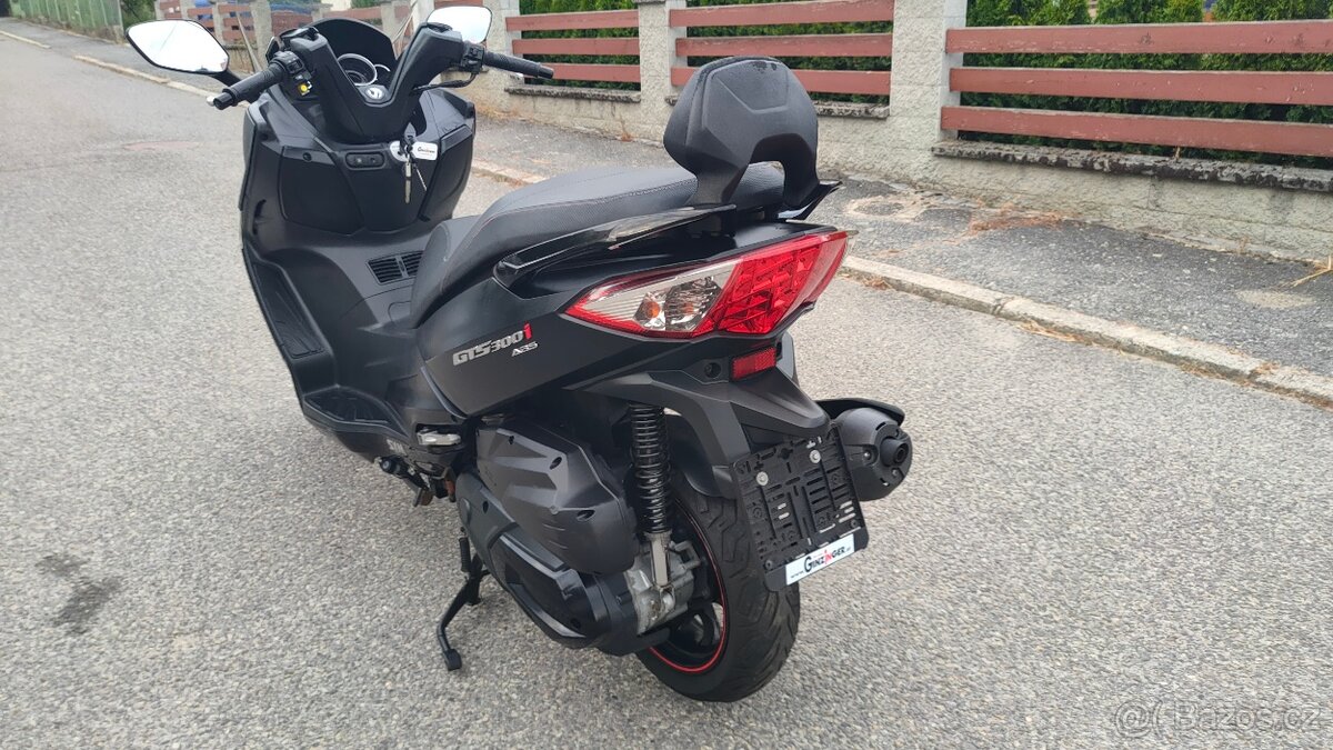 SYM GTS 300 i ABS - 13