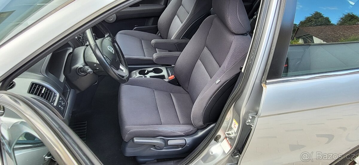 Honda CR-V 2,2 i-CTDi - 103kw. 4WD - 4X4. STK+EM do: 9/2027 - 13