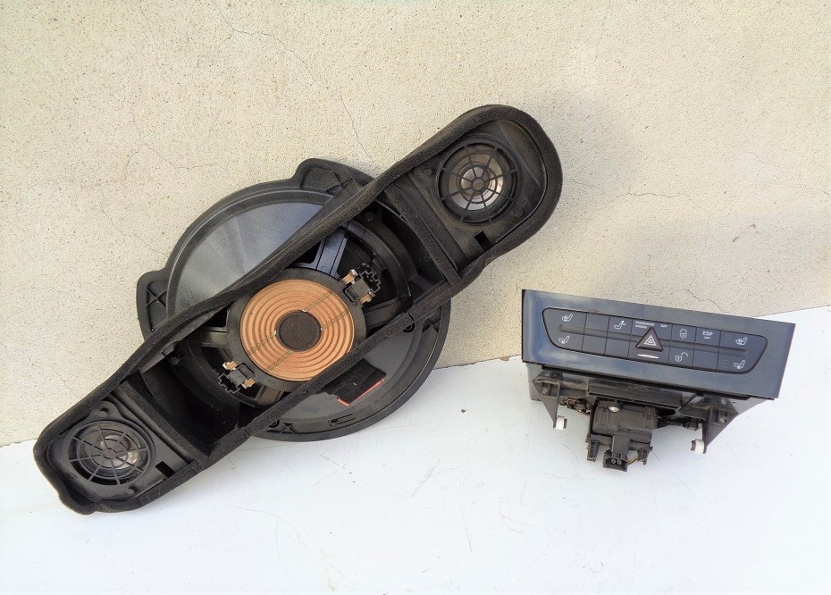 Mercedes E W211 320 CDi různé náhradní díly - 13