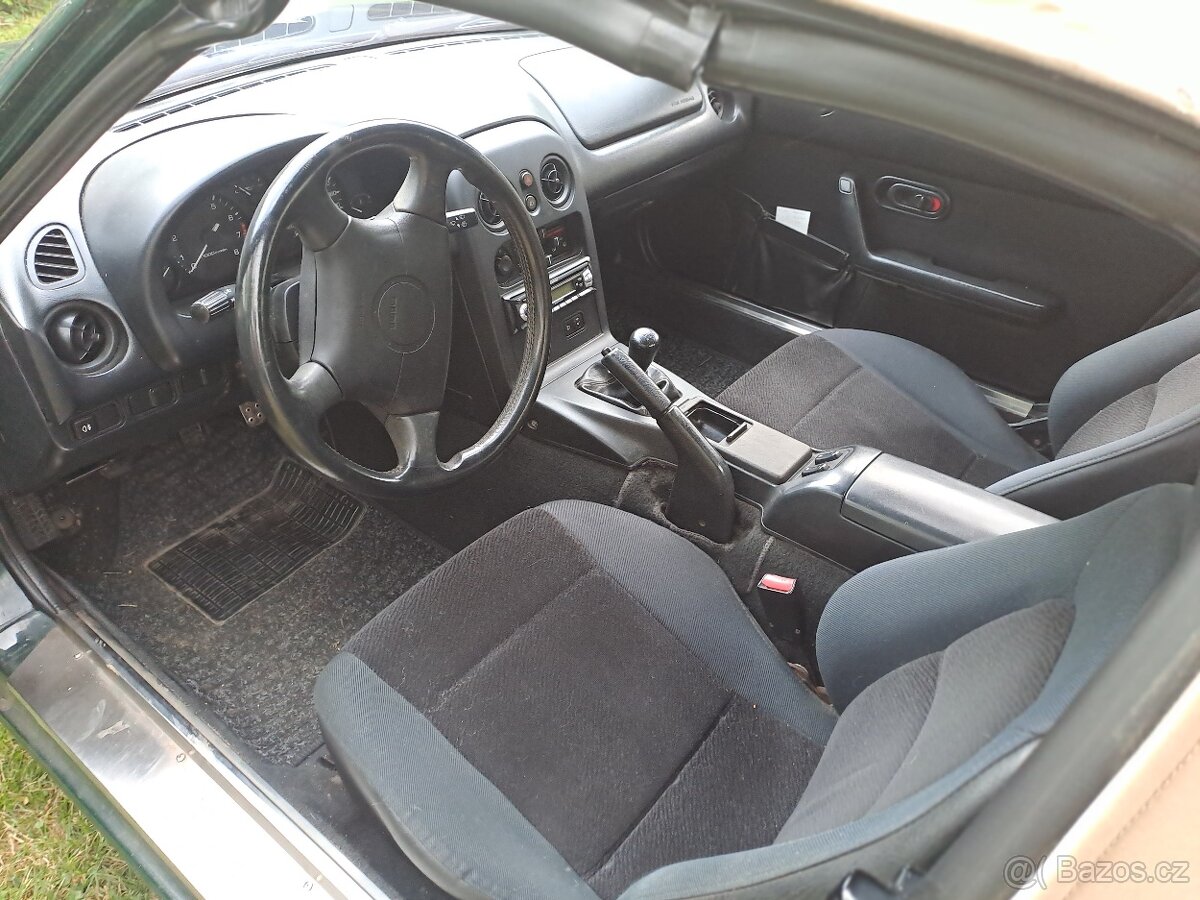Mazda MX-5 NA Miata 1,6 66kW rok 1997 - 13