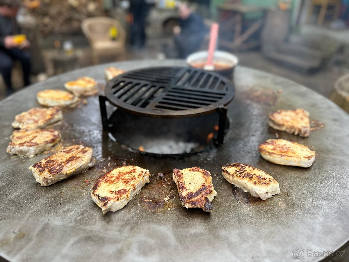 Velký gril - ohniště - 13